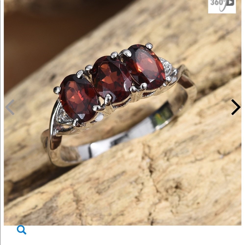Mozambique garnet w white topaz stainless steel SS